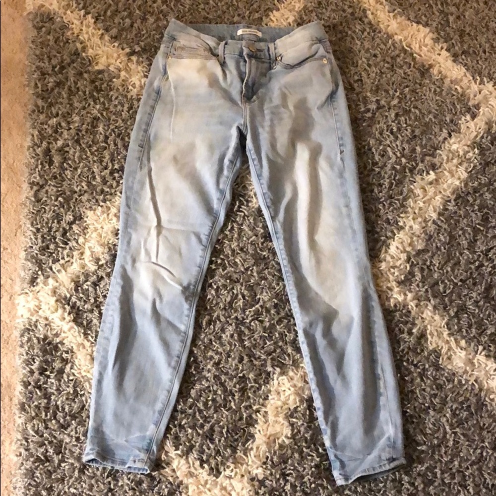 Good American, good legs, crop skinny jeans